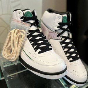 Nike Air Jordan 2 Retro “H” Wings - Size 10